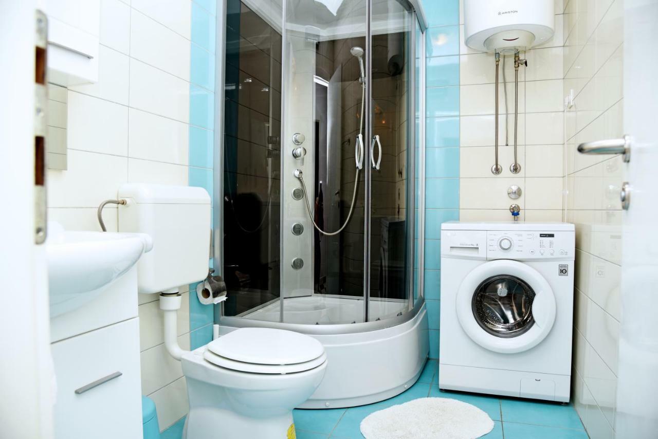 Apartments Armonia Подстрана Екстериор снимка